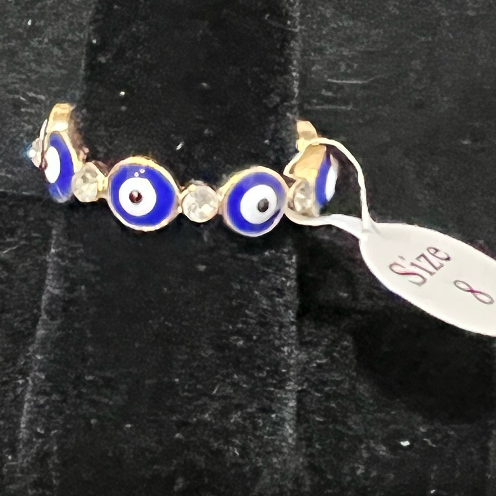 Eye  🧿 rings 6,8,9